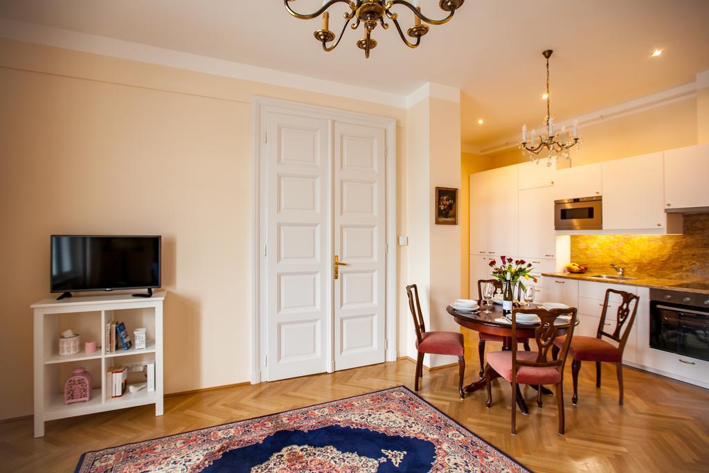 Schieszl Apartments 2 Budapest Ngoại thất bức ảnh